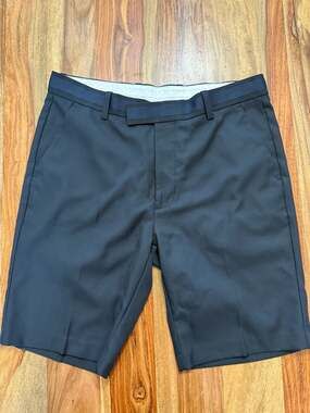 G/FORE Men's Performance Golf Shorts Size 32 Black